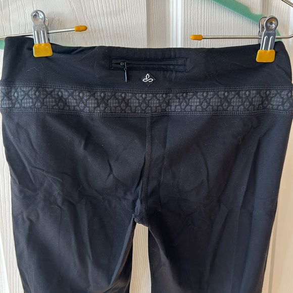 Prana clover, Capri pants size small - Picture 5 of 6